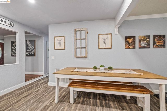 21708 Water Oak Dr, Sonora, CA 95370