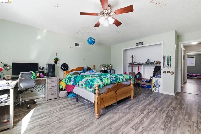 21708 Water Oak Dr, Sonora, CA 95370