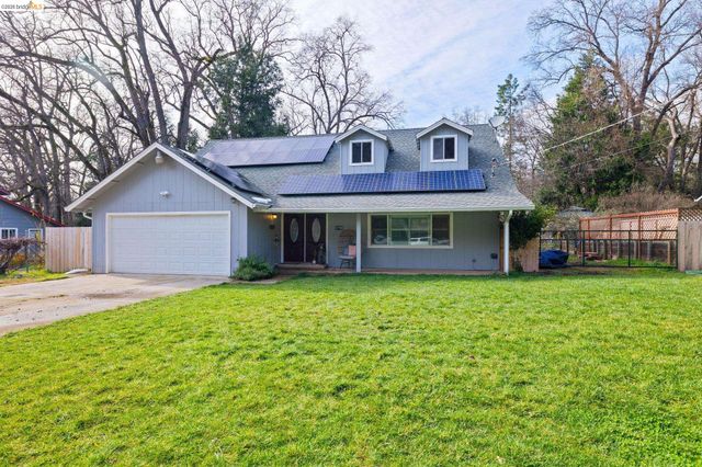 21708 Water Oak Dr, Sonora, CA 95370