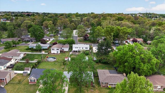 109 Keene Court, St Charles, MO 63303