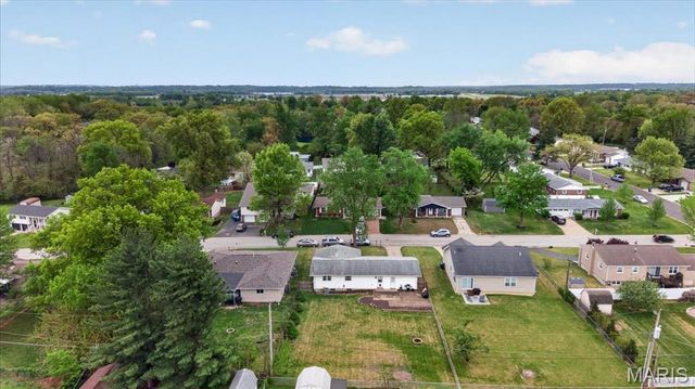 109 Keene Court, St Charles, MO 63303