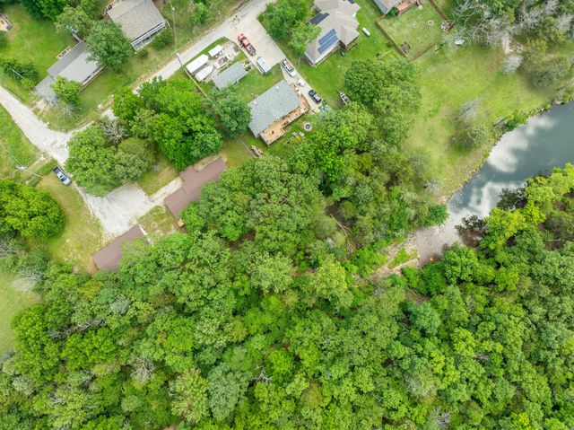 163 Cedar Cove Road, Branson West, MO 65737