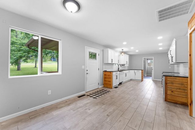 163 Cedar Cove Road, Branson West, MO 65737