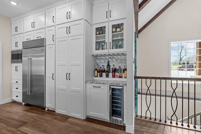 909 W Rufina Court, Nixa, MO 65714