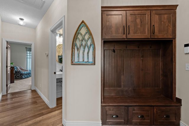 909 W Rufina Court, Nixa, MO 65714