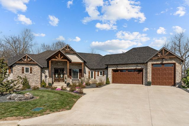 909 W Rufina Court, Nixa, MO 65714