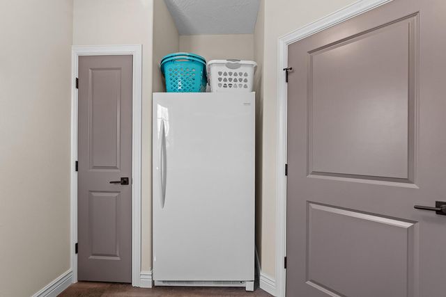 909 W Rufina Court, Nixa, MO 65714