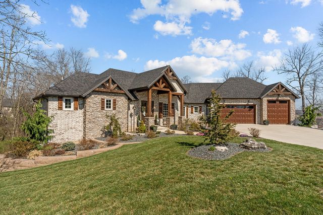 909 W Rufina Court, Nixa, MO 65714