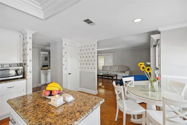 21795 Constancia, Mission Viejo, CA 92692