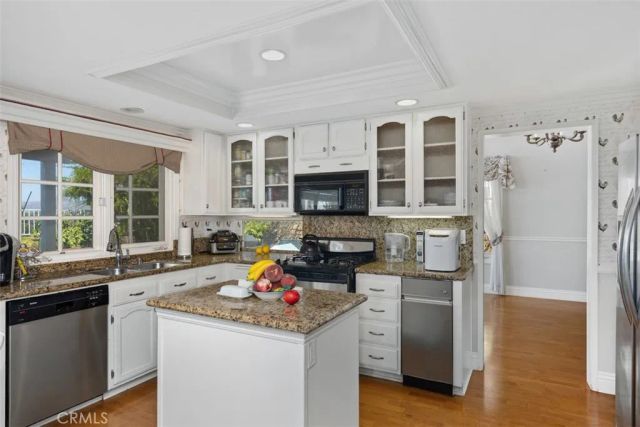 21795 Constancia, Mission Viejo, CA 92692