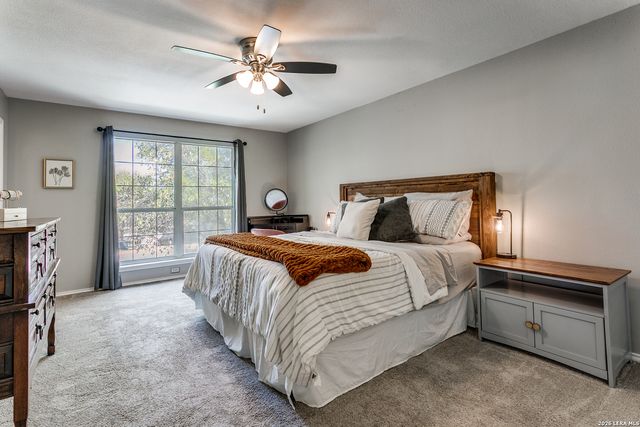 10 Rainy Ave, San Antonio, TX 78240