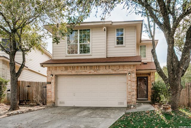 10 Rainy Ave, San Antonio, TX 78240