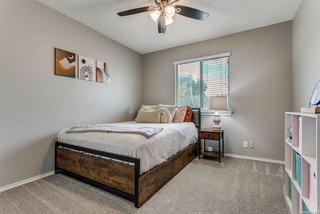 10 Rainy Ave, San Antonio, TX 78240