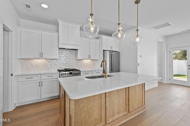 8915 Kennebec Crossing Drive 59, Angier, NC 27501