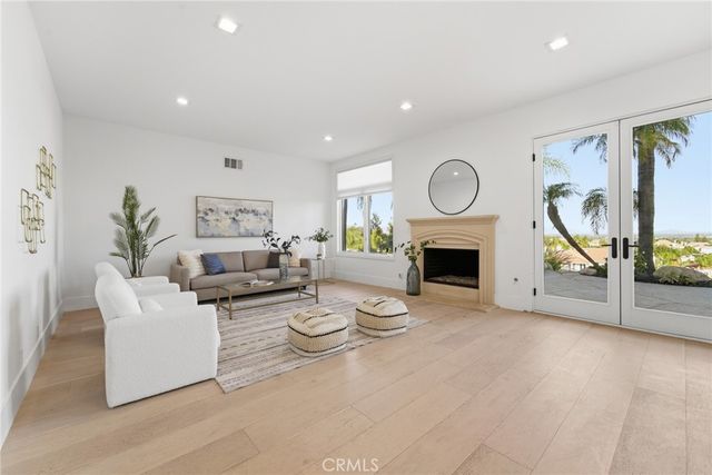 7612 Carmenita, West Hills, CA 91304