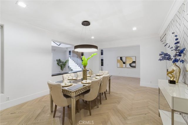 7612 Carmenita, West Hills, CA 91304