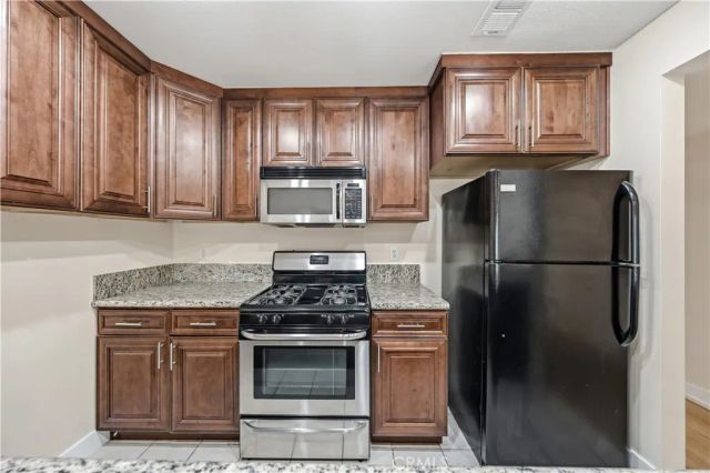 224 Orange Blossom, Irvine, CA 92618