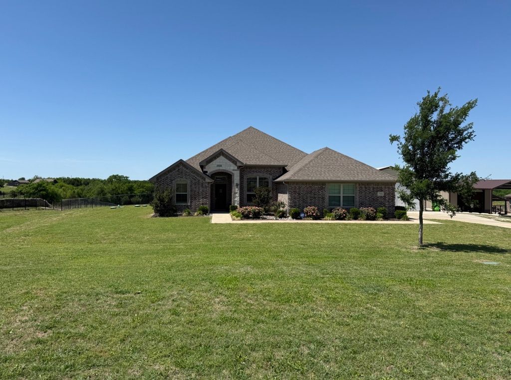 790 Colina Parkway, Farmersville, TX 75442