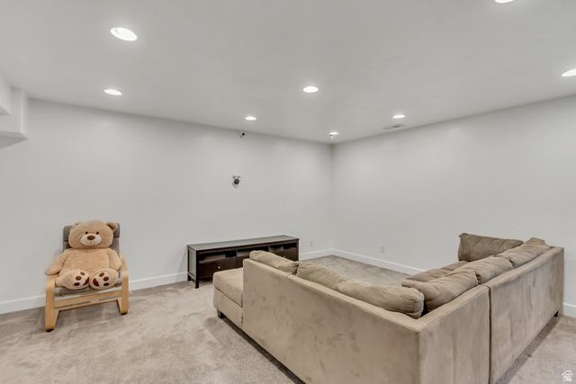 1237 N SILVERCREST DR, Saratoga Springs, UT 84045