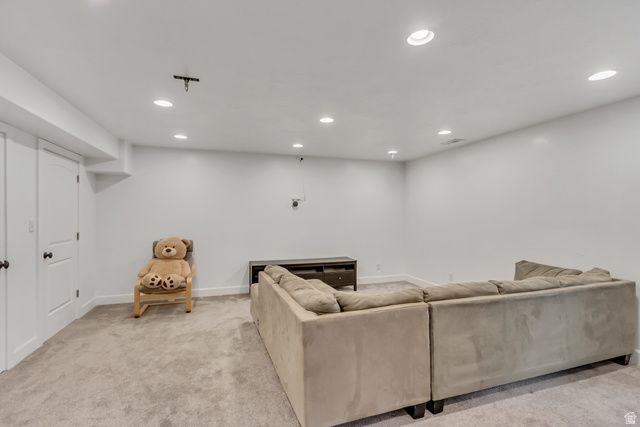 1237 N SILVERCREST DR, Saratoga Springs, UT 84045