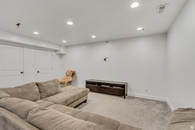 1237 N SILVERCREST DR, Saratoga Springs, UT 84045