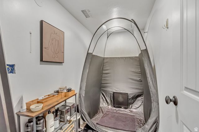 1237 N SILVERCREST DR, Saratoga Springs, UT 84045