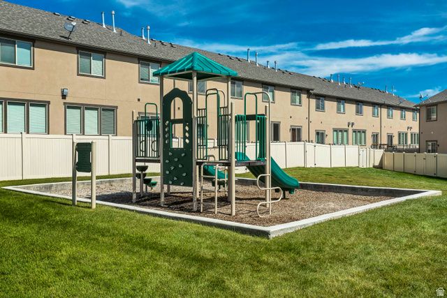 1237 N SILVERCREST DR, Saratoga Springs, UT 84045