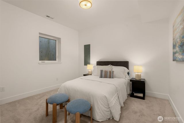 3613 40th Avenue W, Seattle, WA 98199