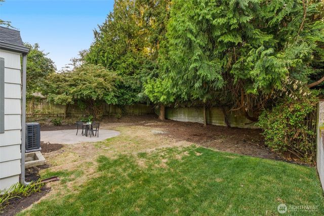 3613 40th Avenue W, Seattle, WA 98199