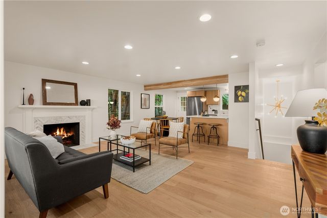 3613 40th Avenue W, Seattle, WA 98199