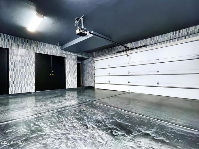 10113 E TOPAZ Drive, Scottsdale, AZ 85258