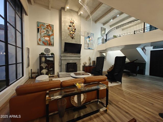 10113 E TOPAZ Drive, Scottsdale, AZ 85258