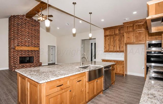 750 DESERT QUAIL Road, Canyon, TX 79015