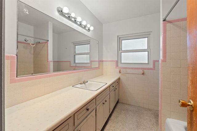 5067 MOCKINGBIRD DRIVE, Dade City, FL 33523