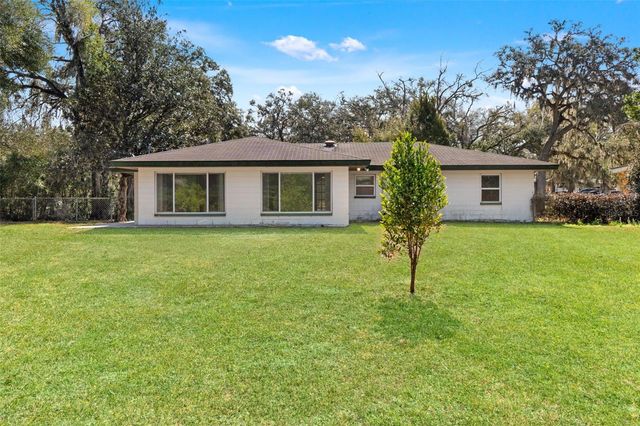 5067 MOCKINGBIRD DRIVE, Dade City, FL 33523