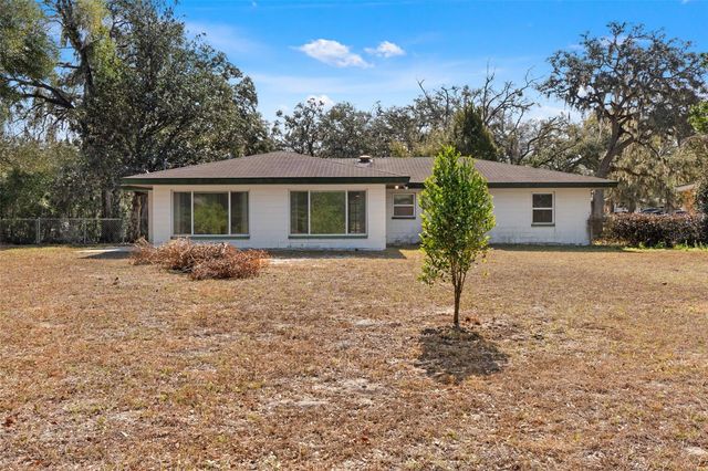 5067 MOCKINGBIRD DRIVE, Dade City, FL 33523