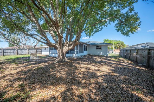 635 HILLSIDE CIRCLE, Lake Alfred, FL 33850