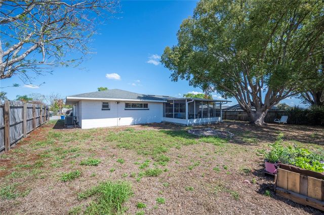 635 HILLSIDE CIRCLE, Lake Alfred, FL 33850