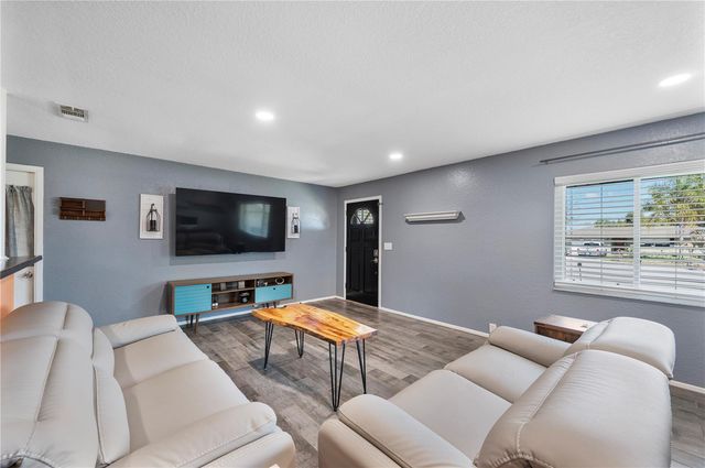 635 HILLSIDE CIRCLE, Lake Alfred, FL 33850