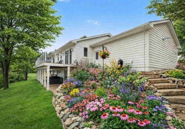 3939 Blue Heights Drive, Traverse City, MI 49686