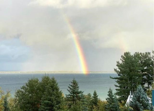 3939 Blue Heights Drive, Traverse City, MI 49686