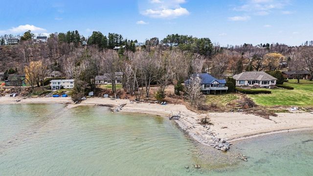 3939 Blue Heights Drive, Traverse City, MI 49686