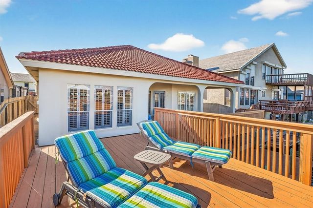 15222 Isla Pinta Ct, Corpus Christi, TX 78418