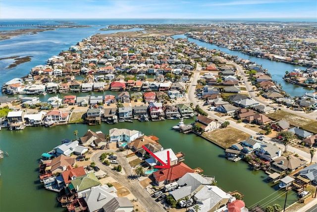 15222 Isla Pinta Ct, Corpus Christi, TX 78418