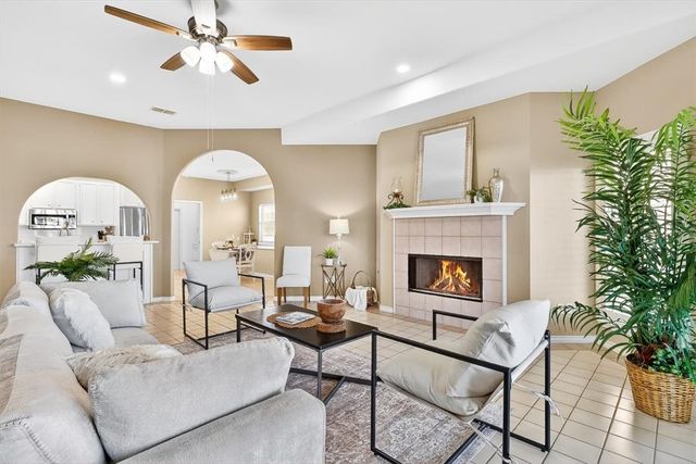 15222 Isla Pinta Ct, Corpus Christi, TX 78418