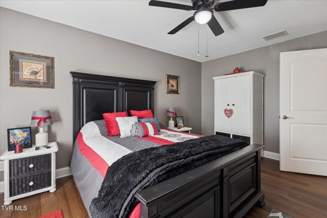 168 Warrior Falls Drive, Kingsport, TN 37664