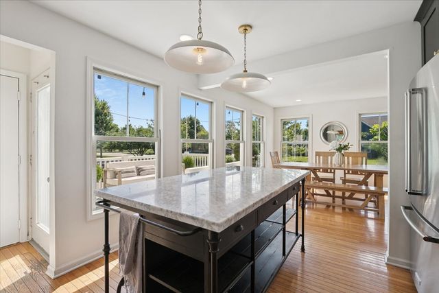 1501 Amos Bennett Street, Grayslake, IL 60030