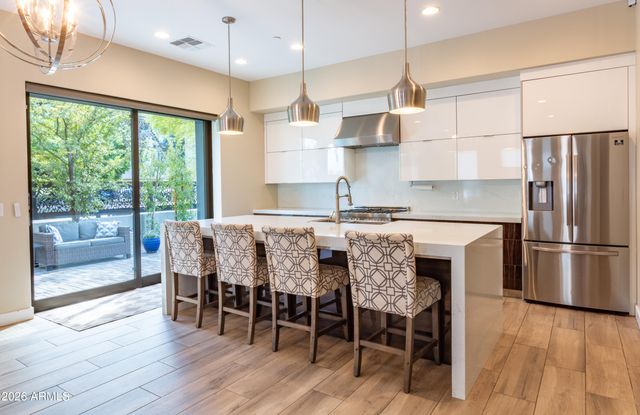 340 E OSBORN Road 1, Phoenix, AZ 85012