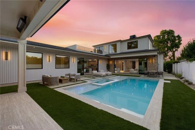 16728 Morrison Street, Encino, CA 91436