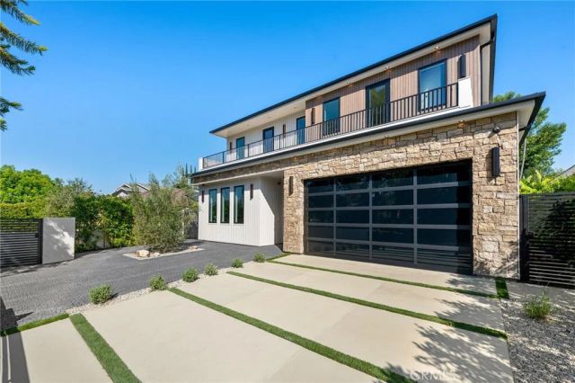 16728 Morrison Street, Encino, CA 91436